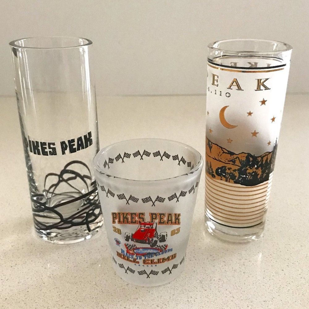 COLORADO PIKES PEAK Shot Glasses Set of 3